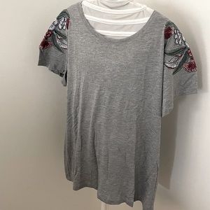 NWT Skylar & Hade Embellished Tee